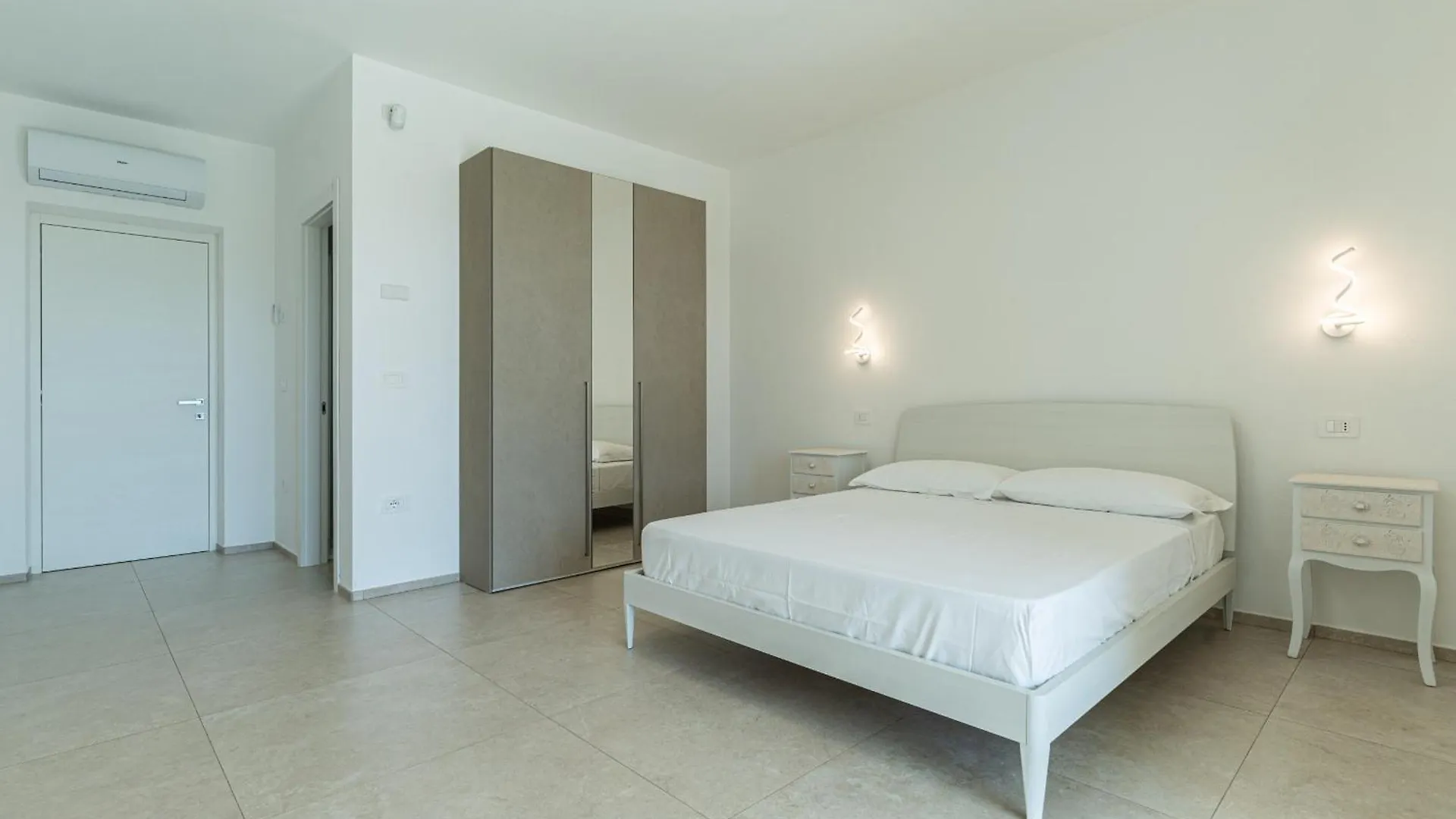 Villa Infinity With Pool By Wonderful Italy Olbia
