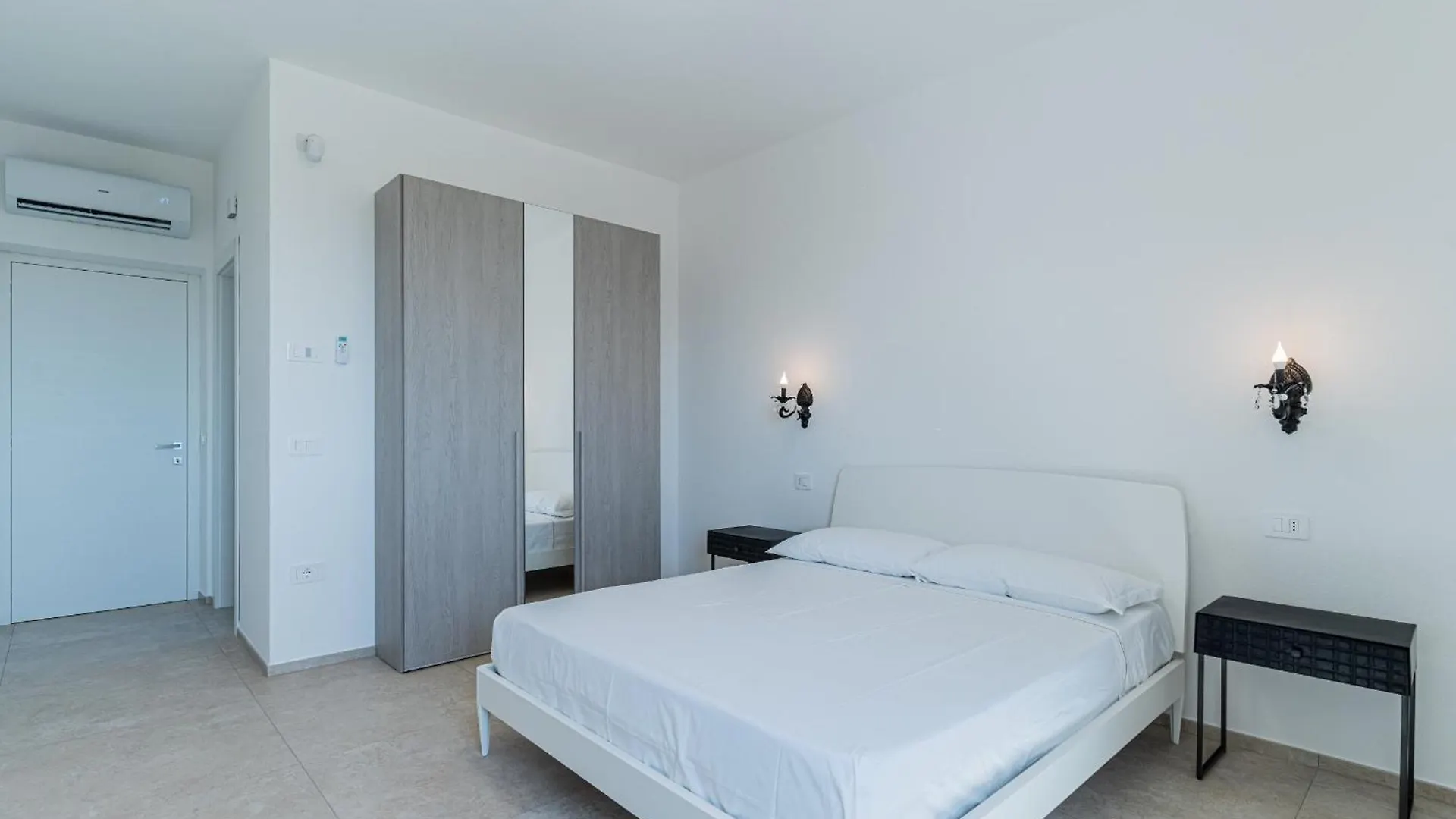 Villa Infinity With Pool By Wonderful Italy Olbia 0*,  İtalya