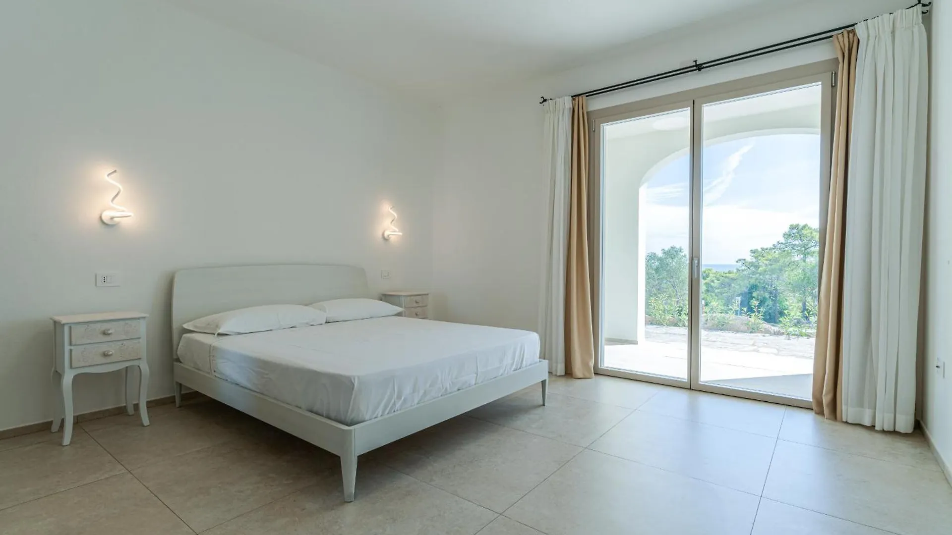 Villa Infinity With Pool By Wonderful Italy Olbia